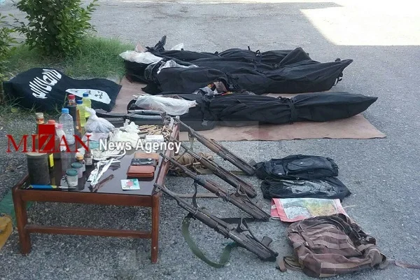 هلاکت ۴ نفر از اشرار مسلح در هرمزگان/کشف پرچم داعش از کشته شدگان/ دو نفر تبعه خارجی هستند