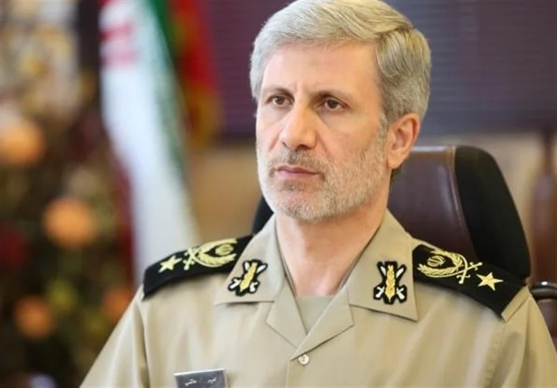 نیروهای مسلح در گرفتن انتقام خون شهید حججی "هم‌قسم" شده‌اند/ "انتقام سخت" در انتظار داعش