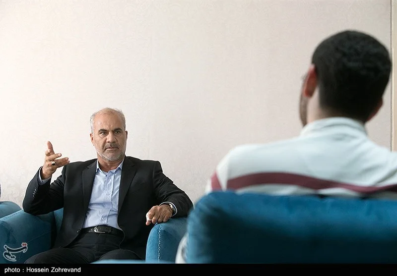 ۲ گردان از نیروهای مخصوص سپاه برای مقابله با داعش در مرز مستقر بودند/ چگونگی تمرینات تکاوران برای دفاع از سواحل