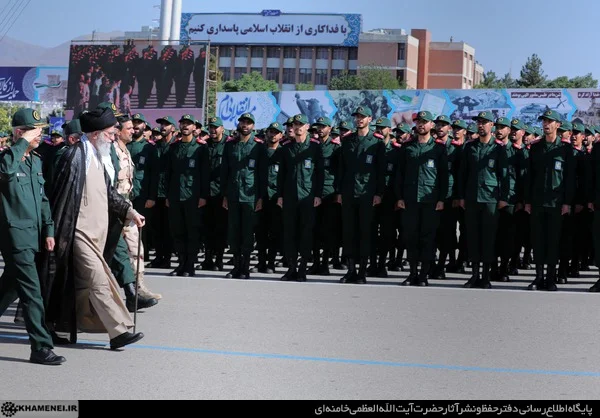 حضور فرمانده کل قوا در دانشگاه امام حسین (ع)