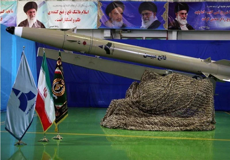گزارش: "خانواده موشک‌های فاتح" ۱۰عضوی شد/ "مبین" دومین موشک با مأموریت دوگانه + عکس