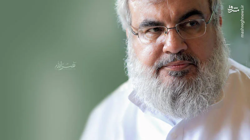 هدیه‌ای خاص از حرم امام رضا(ع) به سید حسن نصرالله/ درخواستی که امام‌خمینی از سید حسن کرد/ ماجرای پذیرایی از کوفی عنان با «آب جو»/ سید حسن نصرالله در کجا زندگی می‌کند؟ +عکس