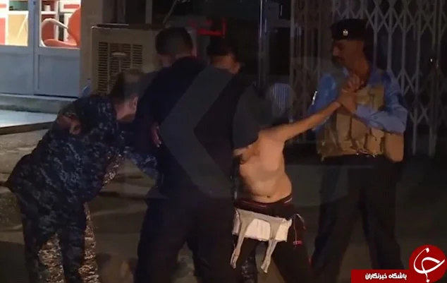 لحظه رعب آور جدا کردن کمربند انفجاری از نوجوان داعشی + تصاویر