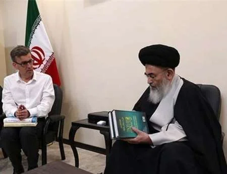 شیعه شدن یک آلمانی درحرم شاهچراغ+تصویر