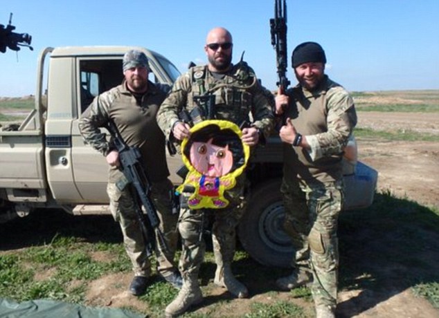 نوآوری جدید داعش: استفاده از بادکنک برای جاسوسی از دشمنان/ “دورا، دختر جهانگرد،” سلاح مخفی تروریست‌ها+تصاویر