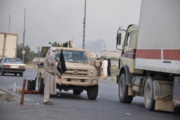 داعش ورودی و خروجی‎های شهر موصل را بست