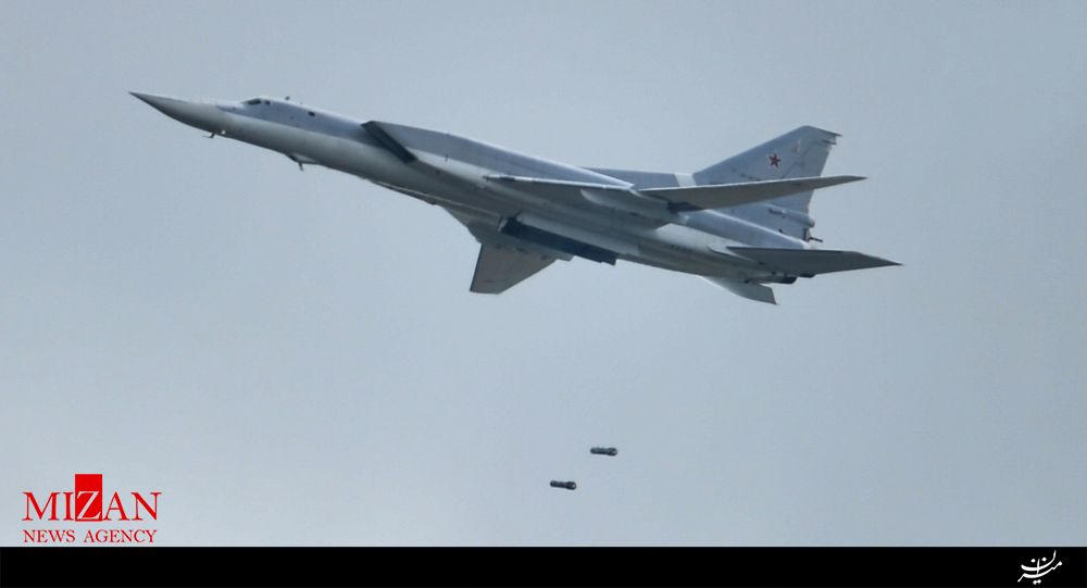 بمب‌افکن‌های دوربرد روسیه مواضع داعش در دیرالزور را هدف قرار دادند