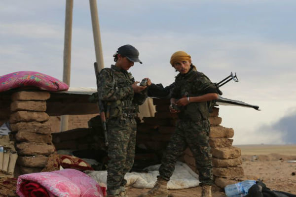 گزارش تحلیلی؛ ورود ارتش ترکیه به جرابلس؛مبارزه با داعش یا زمین‌گیر کردن کُردها؟