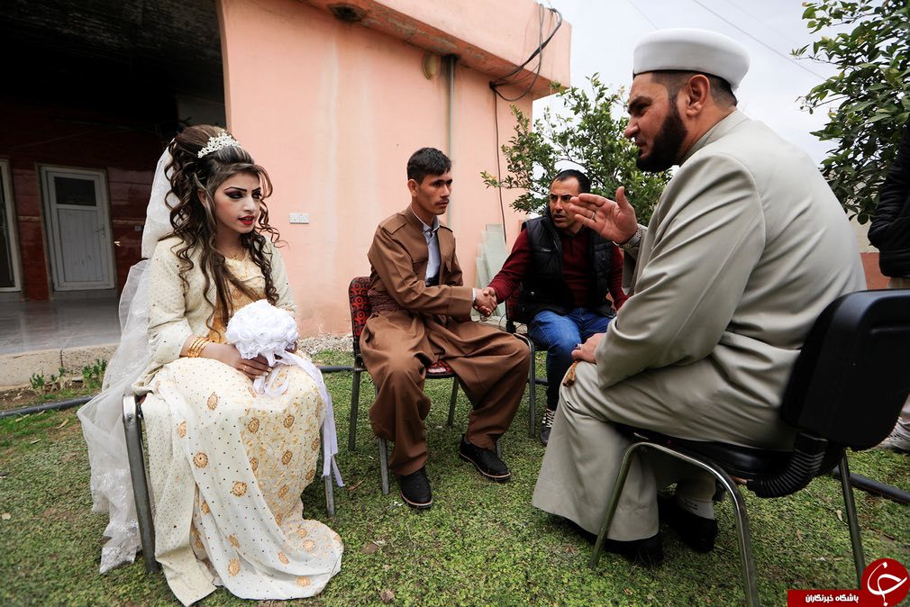 ازدواج عروس و داماد فراری از چنگال داعش در اردوگاه موصل+ تصاویر