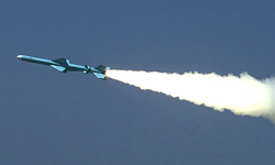 جدیدترین موشک کروز دریایی ایران با نام «نصیر» شلیک شد