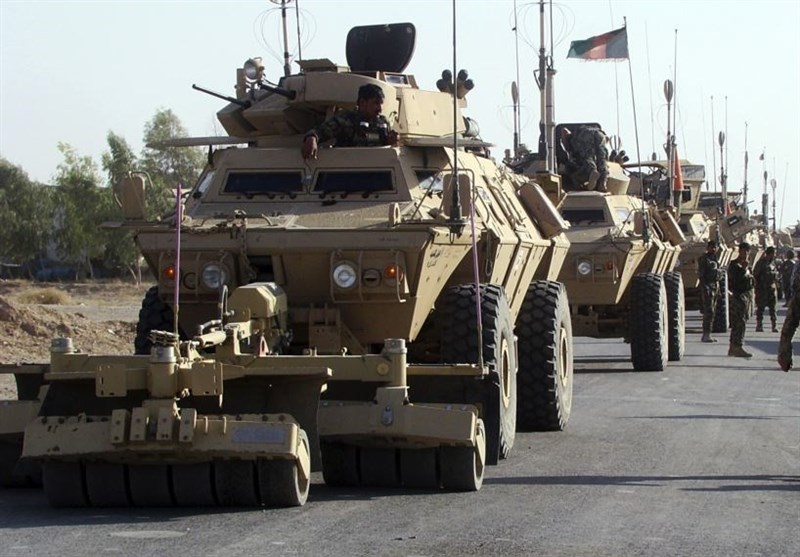 انفجار ۲۰ خودروی نظامی در حمله طالبان به کاروان نیروهای امنیتی افغان