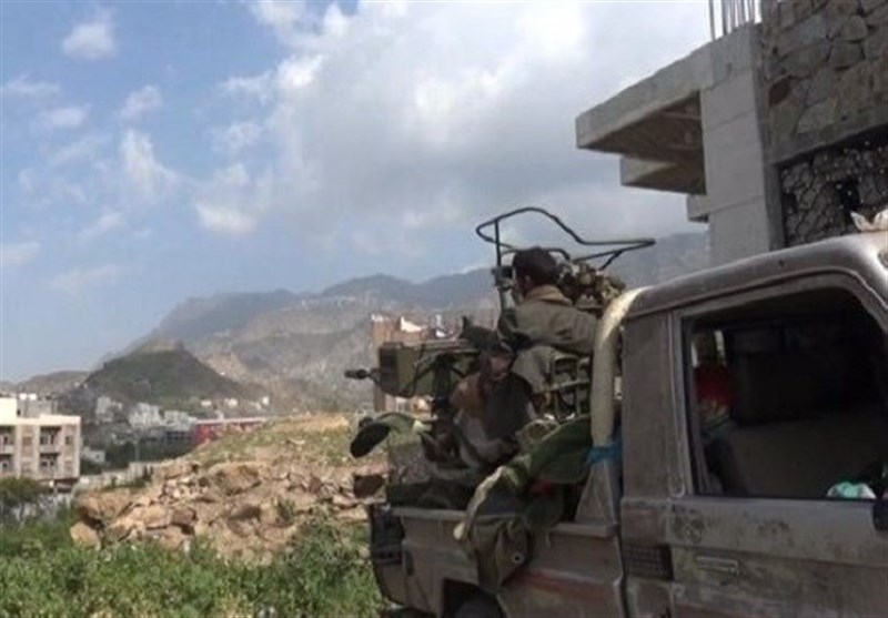 حمله نیروهای یمنی به مواضع نظامیان سعودی در جیزان