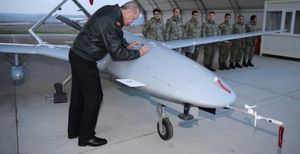 اردوغان با چه سلاح‌هایی به جنگ شبه نظامیان کُرد در عفرین رفته است؟ +تصاویر