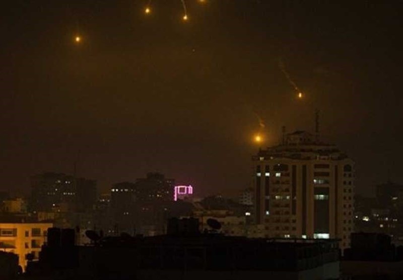 گزارشی از شب داغ جولان اشغالی: پاسخ دمشق به تجاوزات موشکی؛ کدام پایگاه‌های اسرائیل هدف قرار گرفت؟