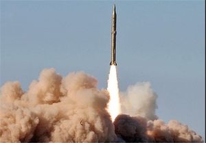 معرفی سه موشک ۲۰۰۰ کیلومتری ایران +عکس