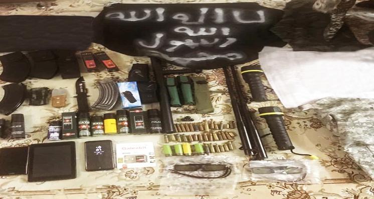 کشف مقادیر زیادی نارنجک و بمب با شناسایی یک شبکه تروریستی توسط سربازان گمنام امام زمان