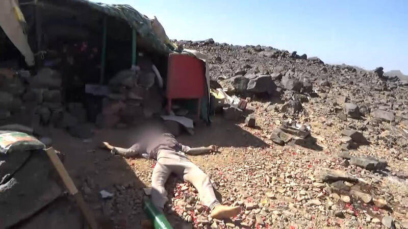 زور مزدوران سعودی در خاک عربستان باز هم به نیروهای یمنی نرسید/ دفع حملات سنگین در جنوب شرق استان جیزان + نقشه میدانی و عکس