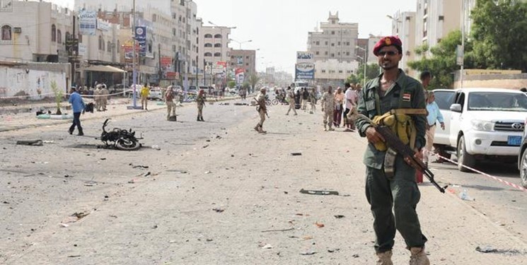 تانک‌ها در خیابان‌های عدن؛ روز دوم درگیری نیابتی عربستان و امارات