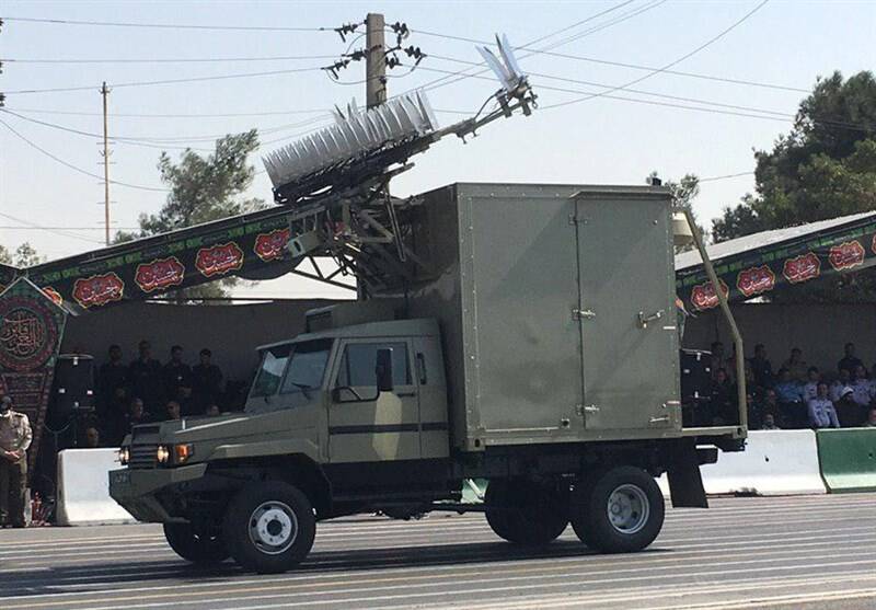 سپاه با امواج نامرئی به جنگ مین‌ها می‌رود/ توسعه رادار خاص ایرانی برای کشف تونل تکفیری‌ها +عکس