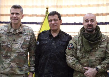 دیدار رئیس اتحادیه میهنی کردستان عراق با فرمانده نیروهای دموکراتیک سوریه