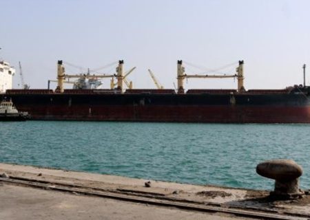 ائتلاف سعودی ۲ کشتی حامل سوخت برای یمن را توقیف کرد