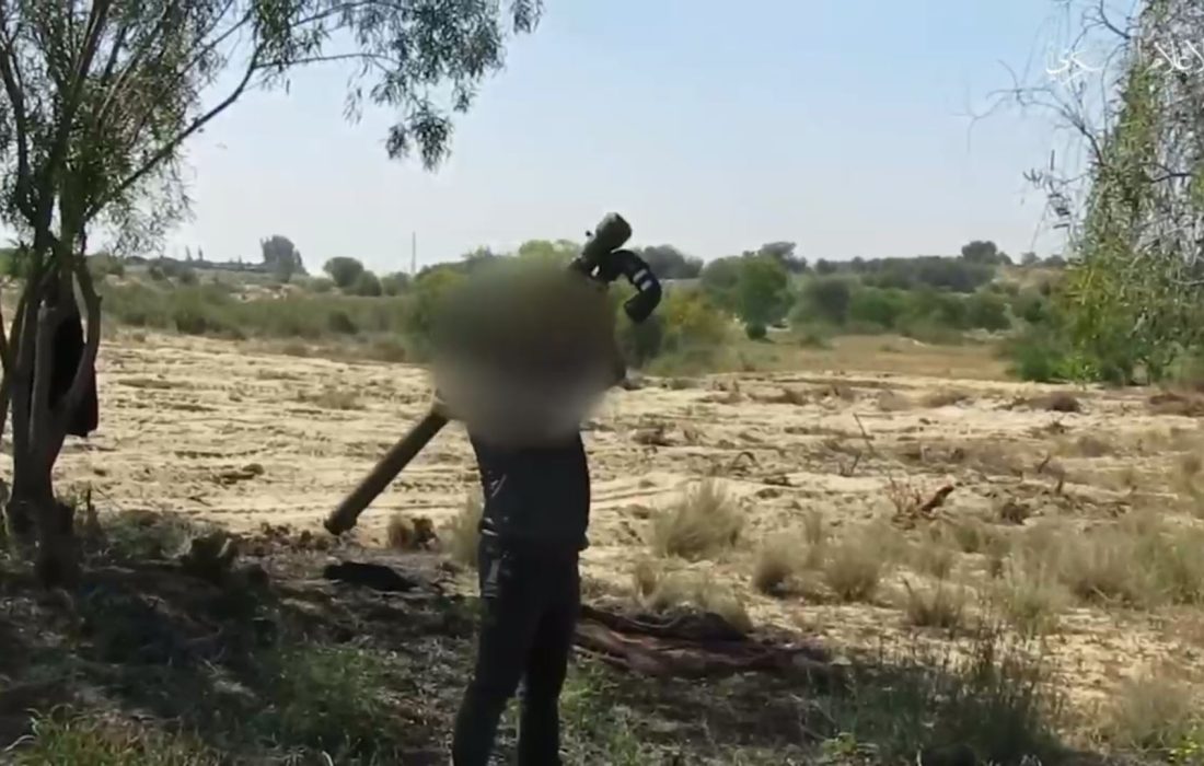 مقابله یگان پدافند هوایی القسام با جنگنده‌های اسرائیلی در نوار غزه (ویدیو)