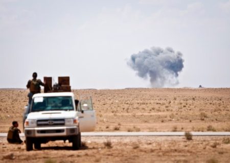 ۲۳ حمله و ۸۴ کشته؛ نگاهی بر اقدامات داعش طی ماه اخیر در سوریه!