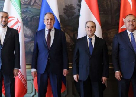 دیدار وزرای خارجه سوریه و ترکیه پس از ۱۲ سال در مسکو