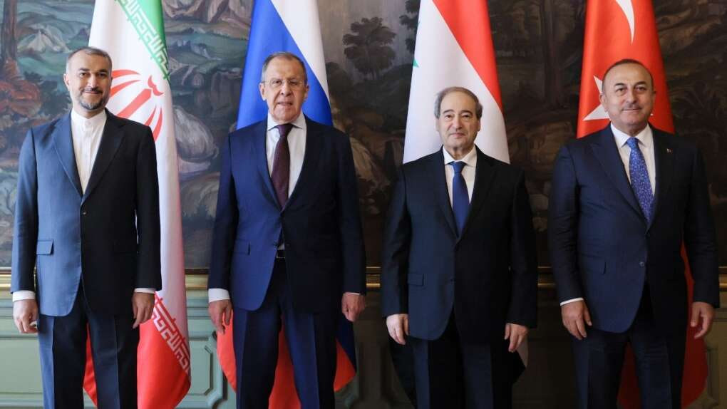 دیدار وزرای خارجه سوریه و ترکیه پس از ۱۲ سال در مسکو