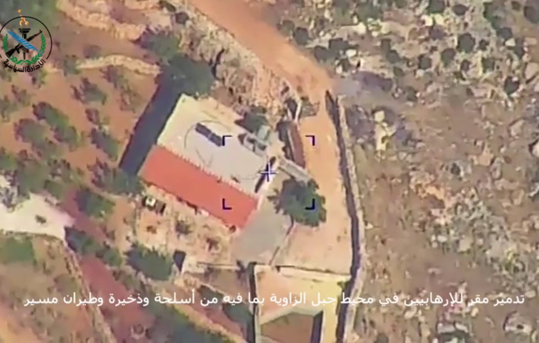 حملات مشترک ارتش روسیه و سوریه به مواضع مسلحین در ادلب (ویدیو)