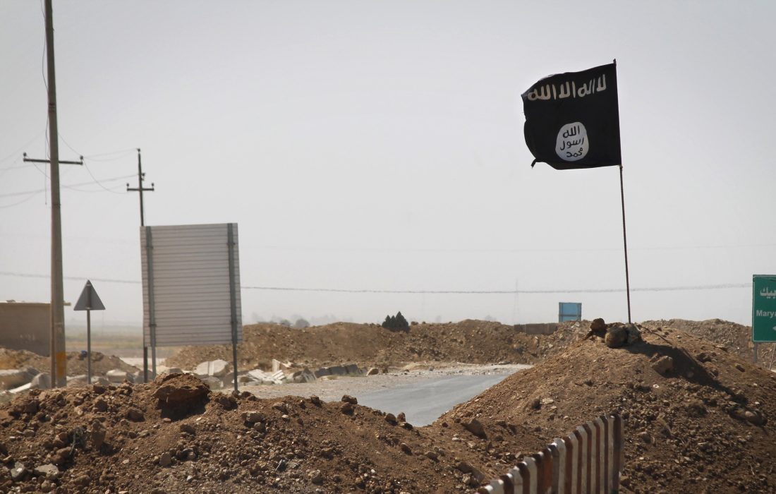 توطئه آمریکا علیه عراق با انتقال ۱۳ هزار نفر از خانواده‌های داعش به موصل