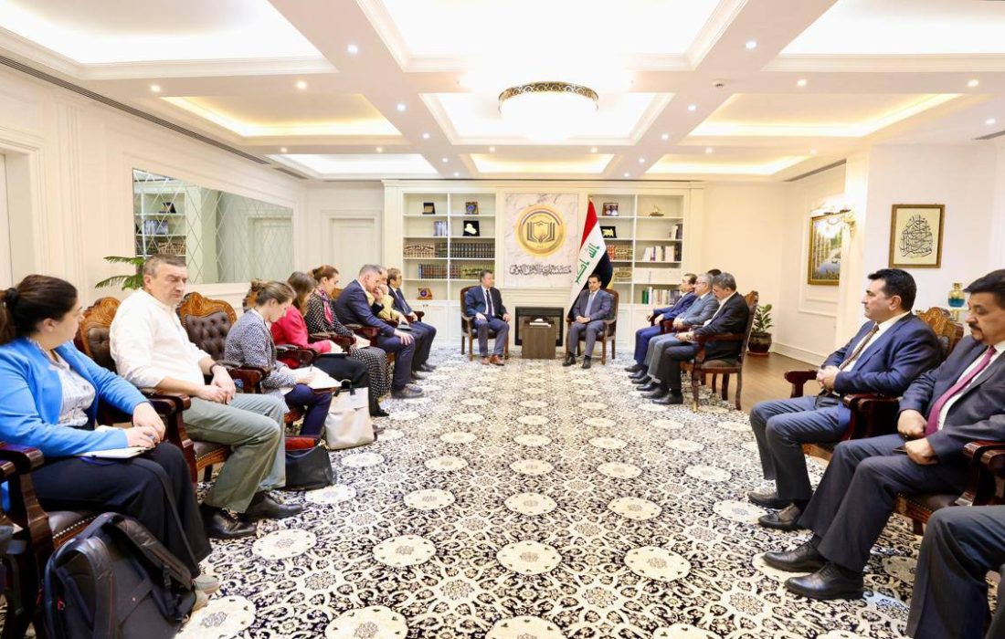 دیدار مشاور امنیت ملی عراق با نمایندگان ناتو