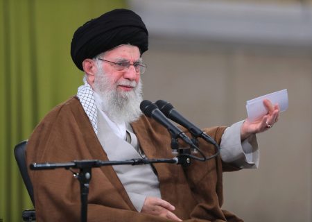 امام خامنه‌ای: فلسطین باید به صاحبان اصلی آن برگردد