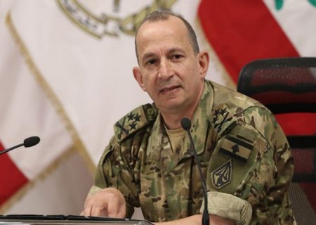 فرمانده ارتش لبنان: ترجیح می‌دهم استعفا دهم تا در خونریزی مردم شریک شوم