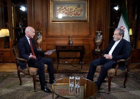 عراقچی: در امور لبنان دخالت نداریم و خواستار سوریه یکپارچه هستیم