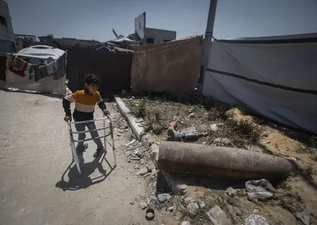 ۷۰۰۰ تُن بمب‌ منفجر نشده و سریال ناتمام مصائب مردم غزه