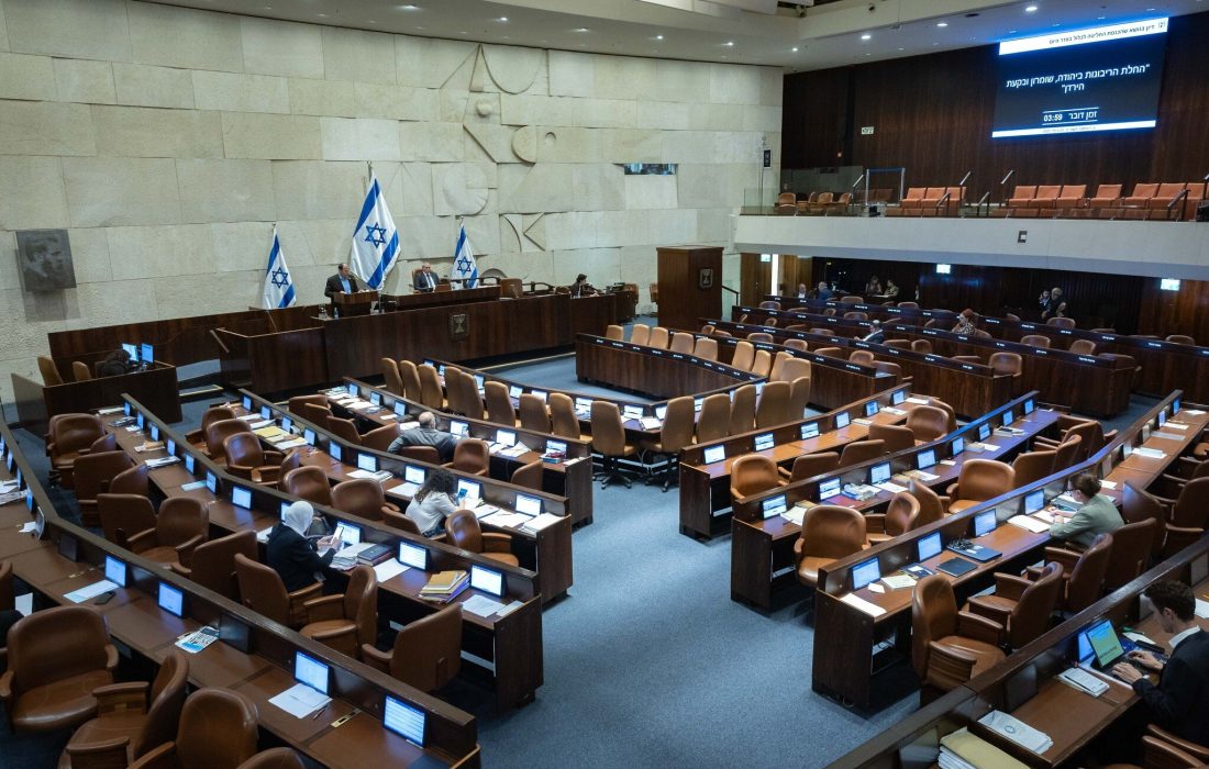 تل‌آویو به دنبال کنترل و سانسور بیشتر رسانه‌ها