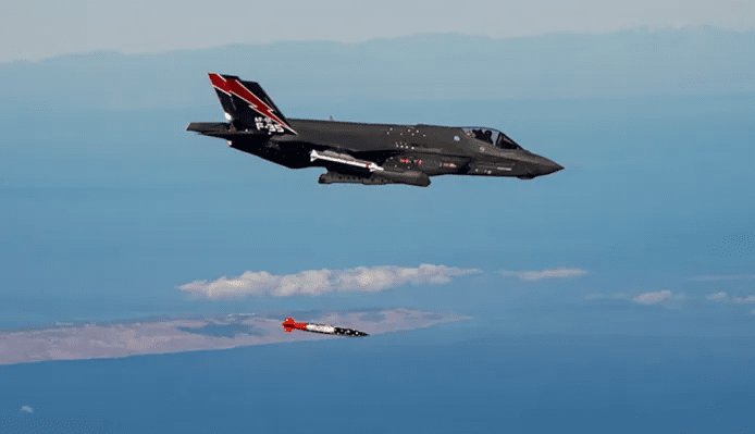 آمریکا بمب هستهای بدون کلاهک آزمایش کرد