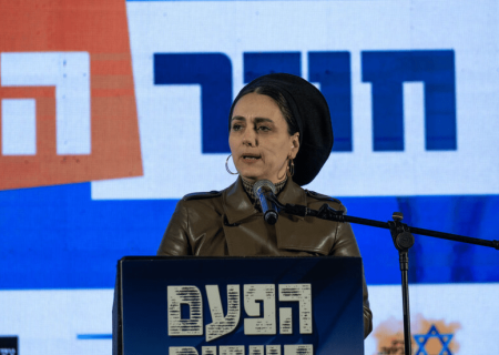 عضو کنست: اسرائیل در حال از دست دادن حاکمیت خود است